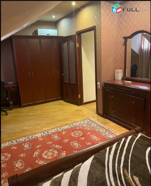 LA09220 Վարձով 5 սենյականոց բնակարան Մաշտոցի պողոտայում