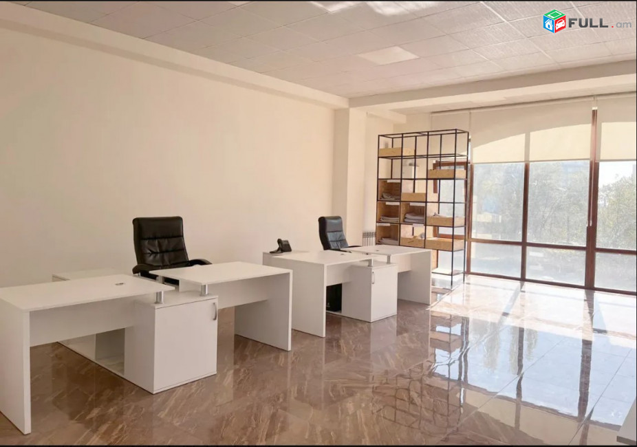 LA09345 Վարձով 157 քմ. Գրասենյակային տարածք Ֆուչիկի փողոցում