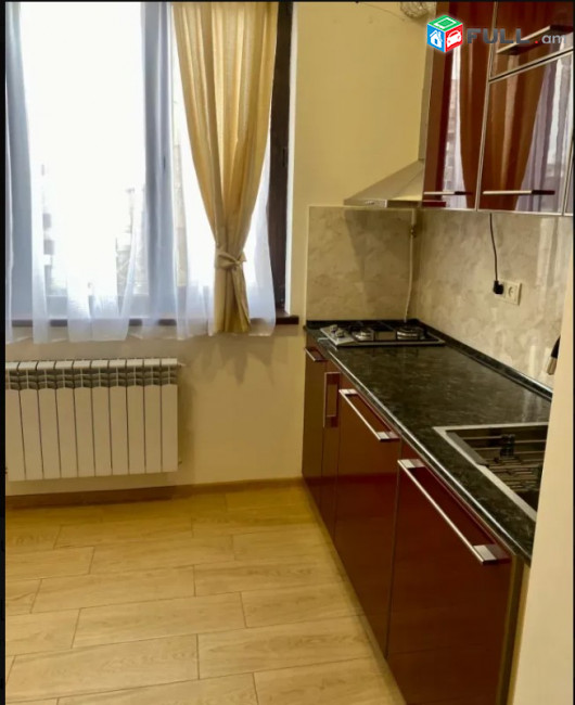 LA09612 Վարձով 2 սենյականոց բնակարան  Արամ Խաչատրյան փողոց