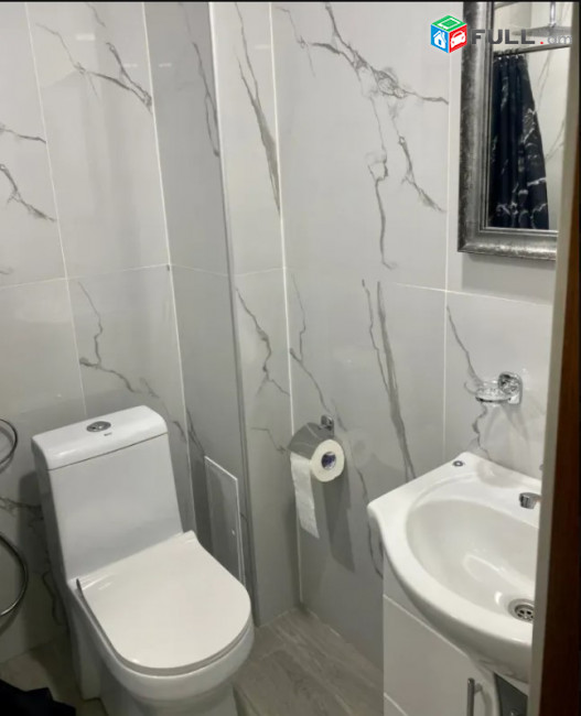 LA09612 Վարձով 2 սենյականոց բնակարան  Արամ Խաչատրյան փողոց