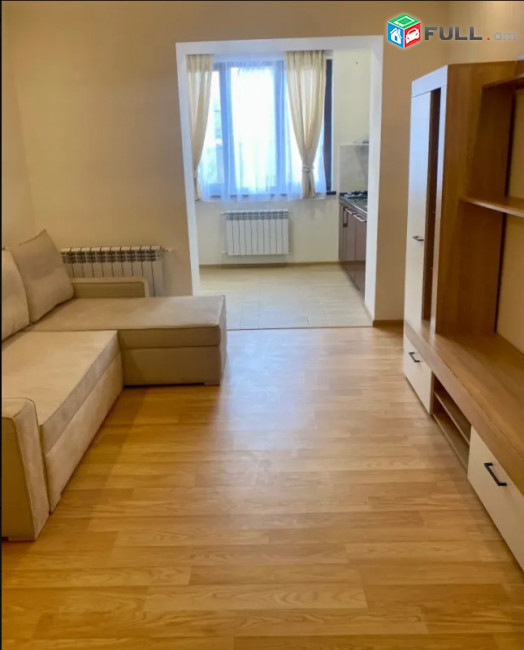 LA09612 Վարձով 2 սենյականոց բնակարան  Արամ Խաչատրյան փողոց