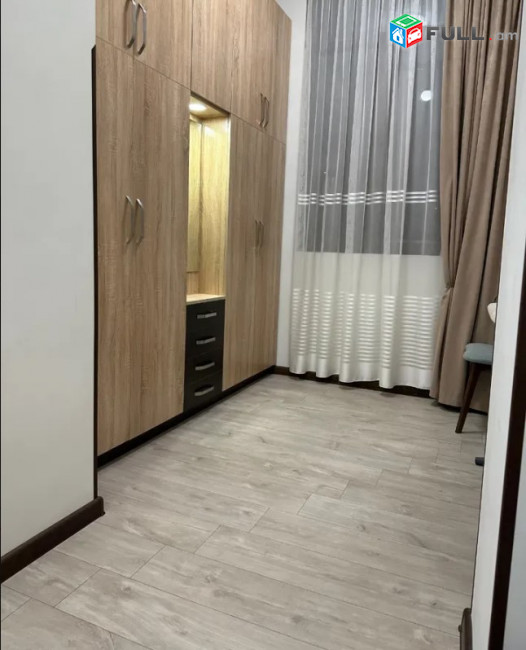 LA09649 Վարձով 2 սենյականոց բնակարան Չարենցի փողոցում 
