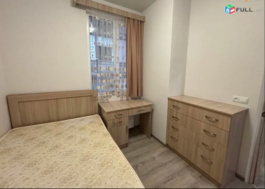 LA10226 Վարձով 3 սենյականոց բնակարան  Մոլդովական փողոց ,  նորակառույց շենքում