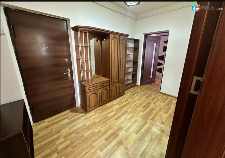 LA10389 Վարձով 2 սենյականոց բնակարան Շինարարների փողոց , նորակառույց շենքում