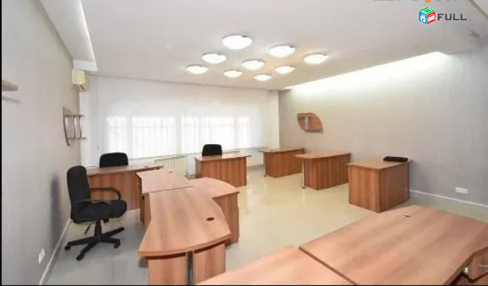 LA10672 Վարձով  286  քմ.  Գրասենյակային տարածք Արմեն Տիգրանյանի փողոցում