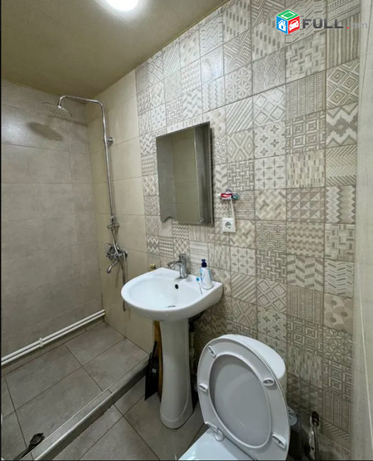 LA11643 Վարձով 2 սենյականոց բնակարան, Աթոյան փողոցի նրբանցք