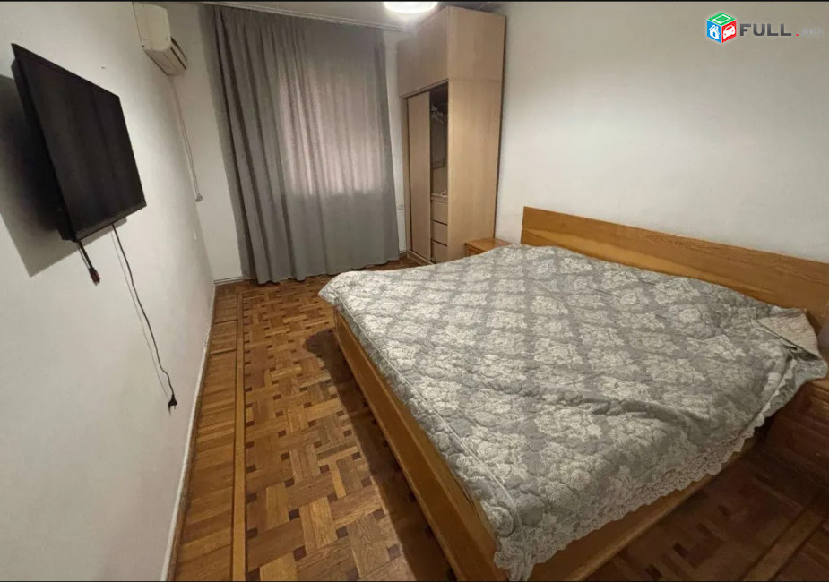 LA11692 Վարձով 3 սենյականոց բնակարան Տպագրիչների փողոցում ,Վերնիսաժի մոտակայքում