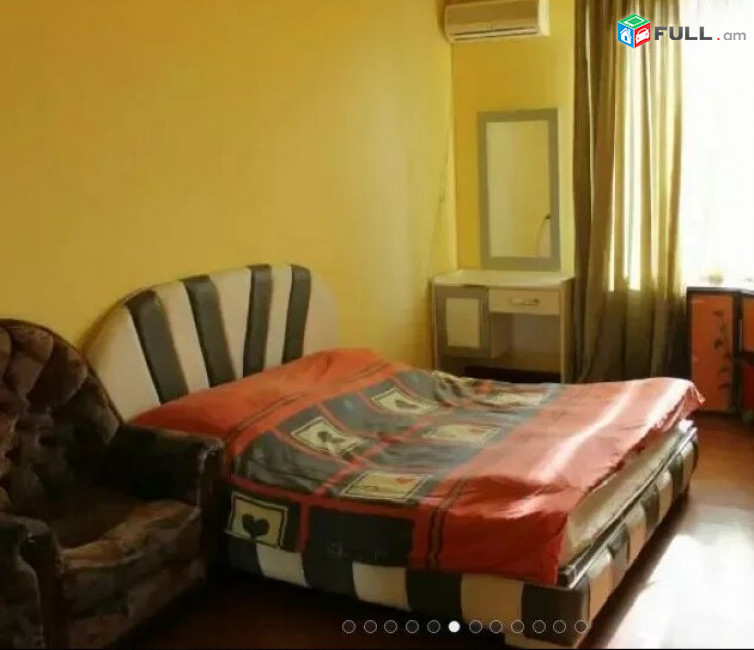 LA00317 Վարձով 3 սենյականոց բնակարան Դեղատան փողոցում,  նորակառույց շենքում