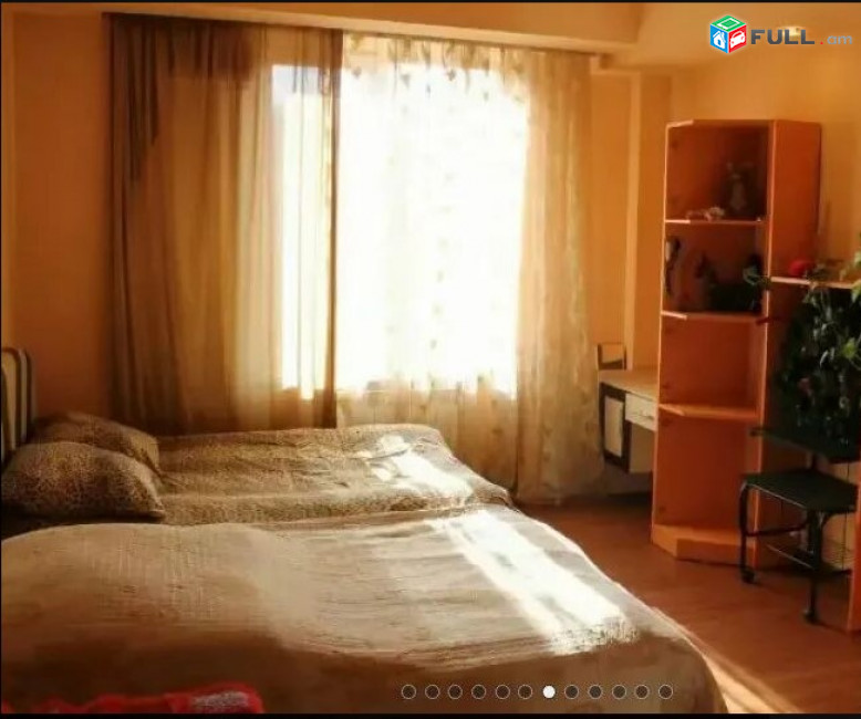 LA00317 Վարձով 3 սենյականոց բնակարան Դեղատան փողոցում,  նորակառույց շենքում