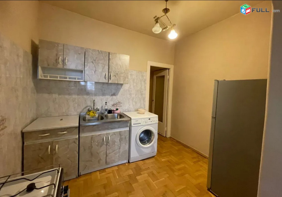 LA11704 Վարձով 2 սենյականոց բնակարան Գյուլբենկյան փողոցում