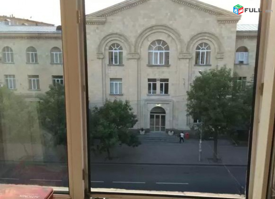 LA00301 Վարձով 2 սենյականոց բնակարան Չարենցի փողոցում