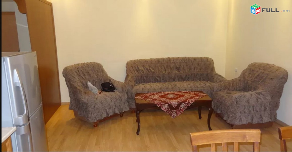 LA02846 Վարձով 2 սենյականոց բնակարան Չարենցի փողոցում