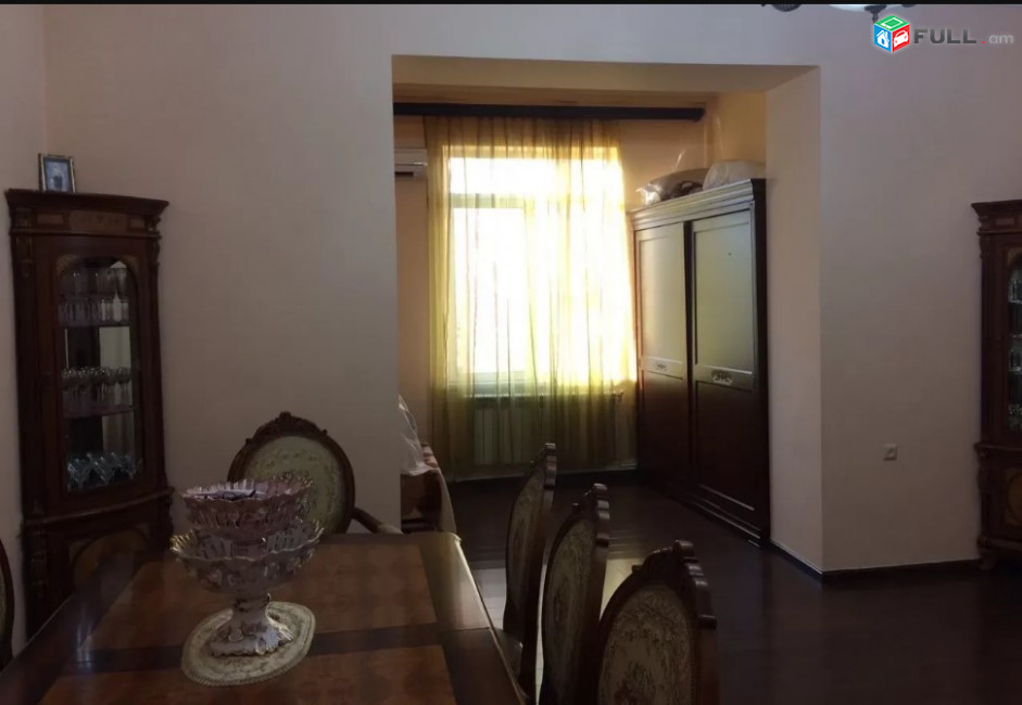  LA02548 Վարձով 2 սենյականոց բնակարան Կիևյան փողոցում