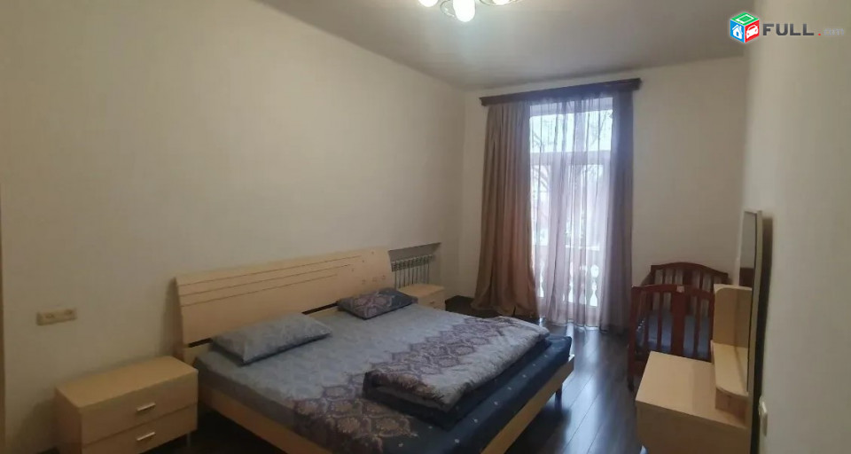 LA11738 Օրավարձով 3 սենյականոց բնակարան Սարյան փողոցում