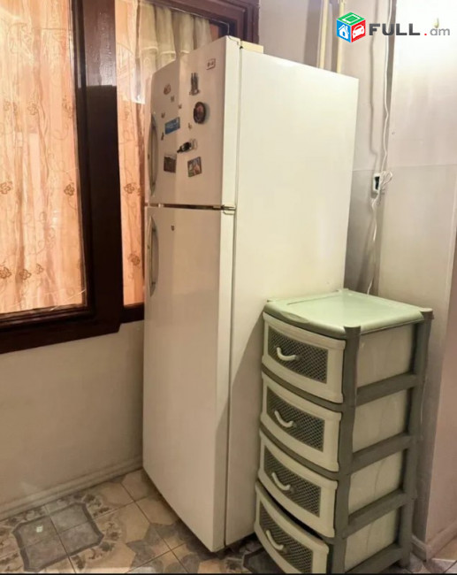 LA11749 Վարձով 2 սենյականոց բնակարան Արամ Խաչատրյան փողոցում