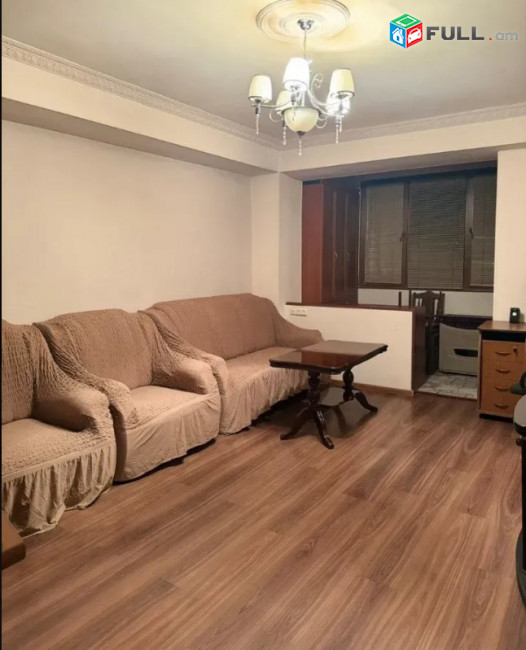 LA11749 Վարձով 2 սենյականոց բնակարան Արամ Խաչատրյան փողոցում