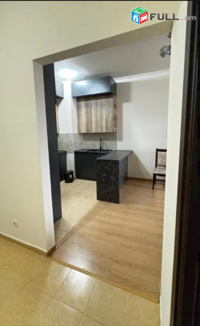 LA11754  Վարձով 2 սենյականոց բնակարան Ադոնցի փողոց , Ճառագայթ թաղամաս  նորակառույց շենքում 