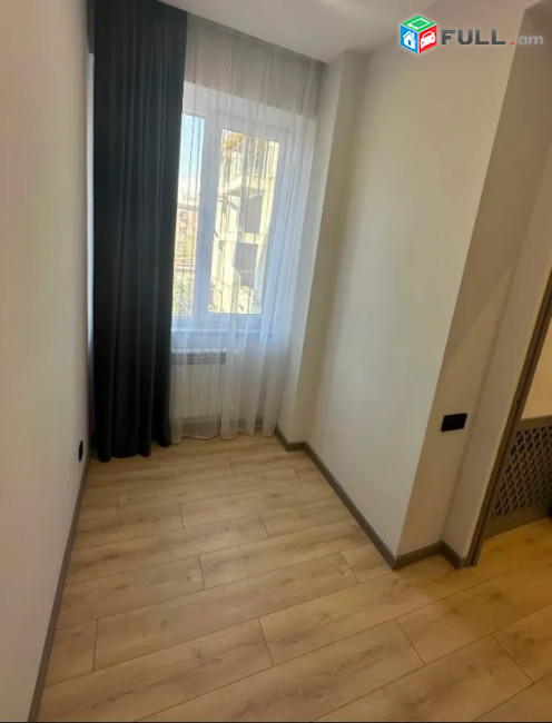 LA11755  Վարձով 4 սենյականոց բնակարան Արզումանյան փողոց , նորակառույց շենքում 