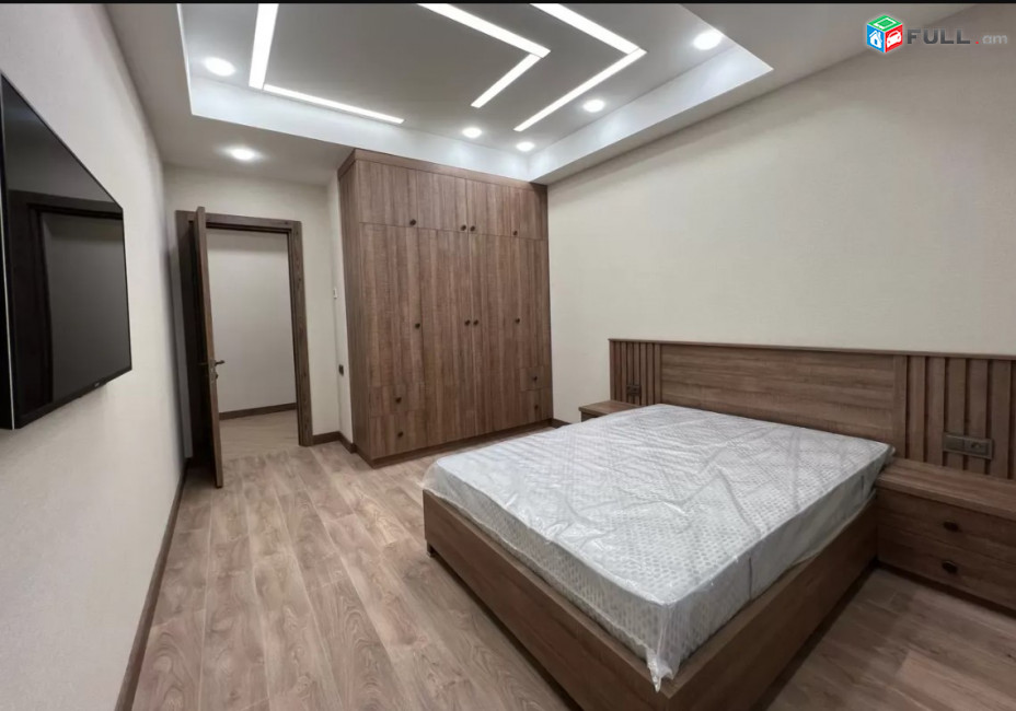 LA11807 Վարձով 3 սենյականոց բնակարան Սասնա Ծռերի փողոց , նորակառույց շենքում