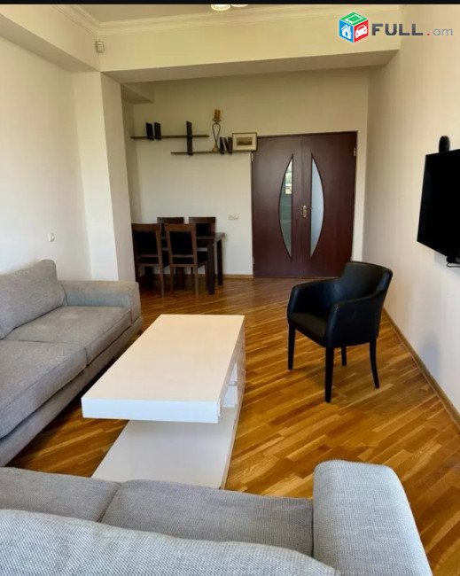 LA11854 Վարձով 3 սենյականոց բնակարան  Պարույր Սևակի փողոցում, նորակառույց շենքում