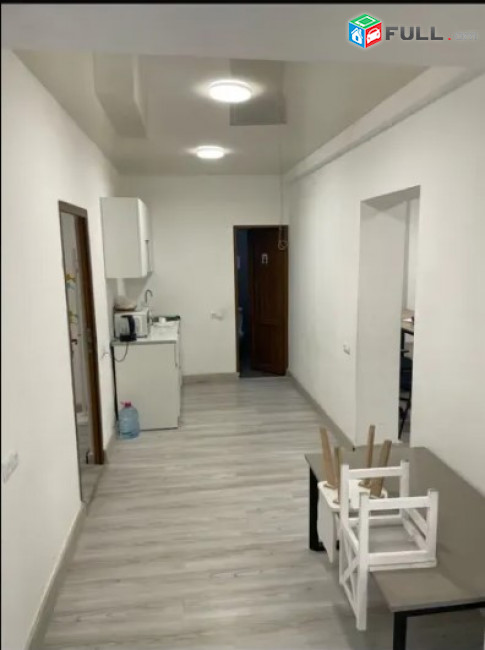 LA11858 Վարձով 170 քմ․ Գրասենյակային տարածք Հրաչյա Քոչարի փողոց,Արաբկիրում