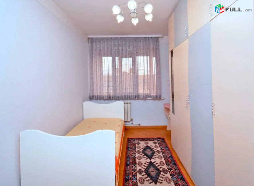 LA11919  Վարձով 3 սենյականոց բնակարան Օրբելի եղբայրների փողոցում