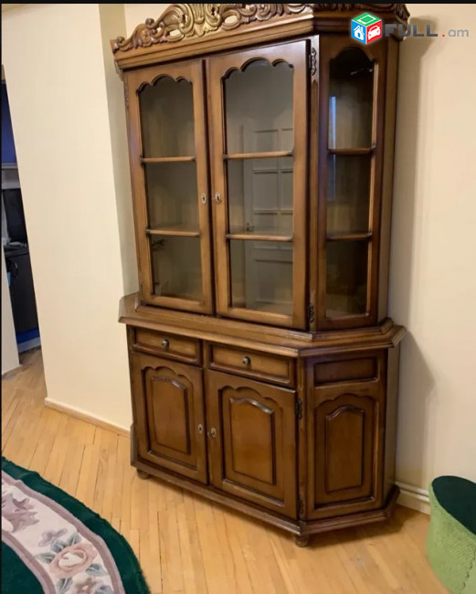 LA11970 Վարձով 2 սենյականոց բնակարան Դավիթ Հովհաննեսի փողոց, ՌԻՈ Մոլլից 5 րոպե հեռավորության վրա
