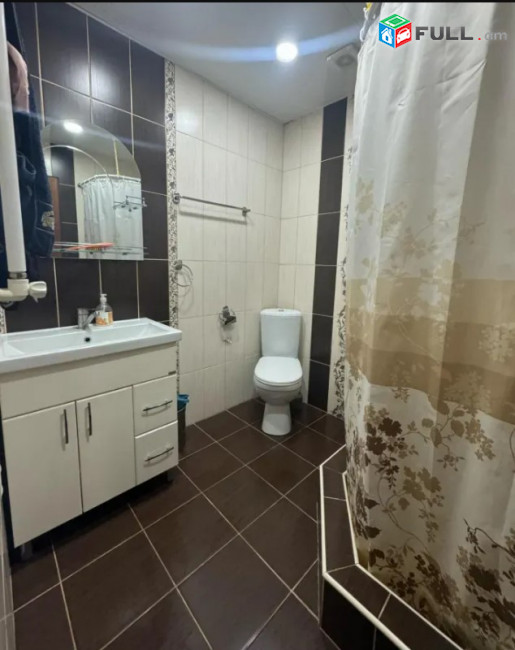 LA11980 Վարձով 3 սենյականոց բնակարան Նաիրի Զարյան ,  նորակառույց շենքում Արաբկիրում