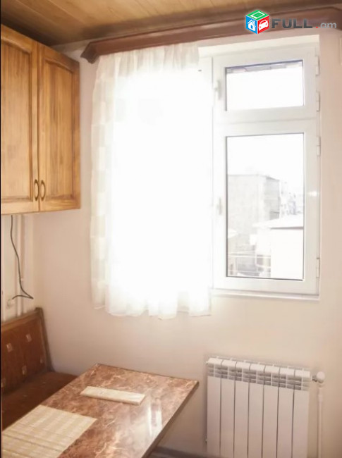 LA00432 Վարձով 2 սենյականոց բնակարան Բագրատունյաց պողոտայում