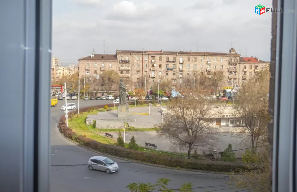 LA00432 Վարձով 2 սենյականոց բնակարան Բագրատունյաց պողոտայում