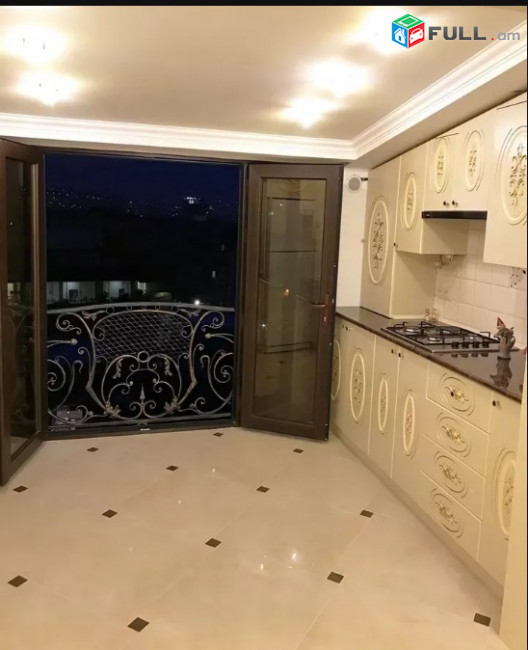  LA01559 Վարձով 2 սենյականոց բնակարան Լեոյի փողոցում