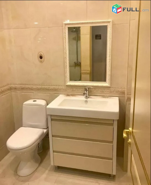  LA01559 Վարձով 2 սենյականոց բնակարան Լեոյի փողոցում