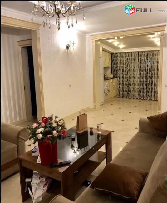  LA01559 Վարձով 2 սենյականոց բնակարան Լեոյի փողոցում