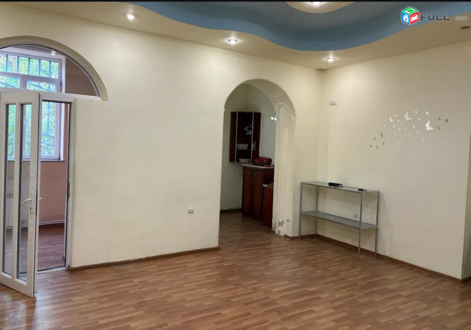LA12061 Վարձով 88 քմ․  Գրասենյակային տարածք Կոմիտասի պողոտայում