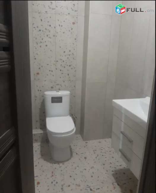 LA12095 Վարձով 3 սենյականոց բնակարան  Արղության փողոց, նորակառույց շենքում