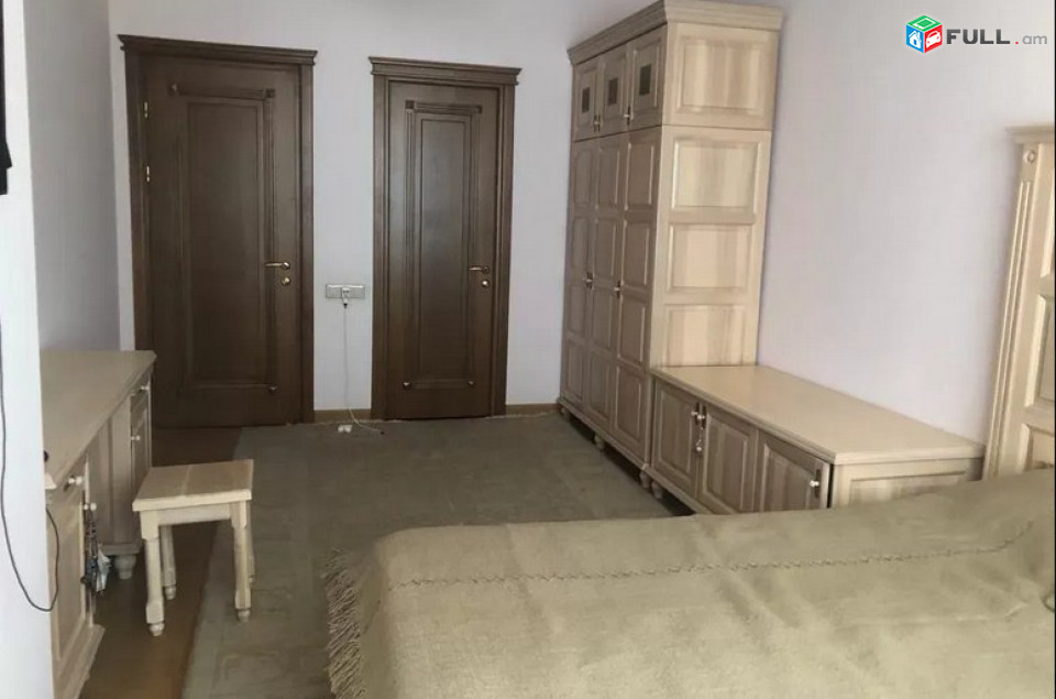 AK4699  Վարձով Ընդարձակ  3 սենյականոց բնակարան  նորակառույց շենքում Հյուսիսային պողոտայում 