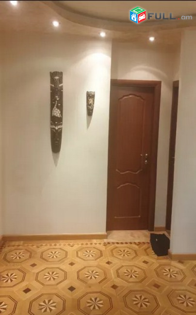 AK6080  Վարձով 3 սենյականոց բնակարան Լենինգրադյան փողոցում