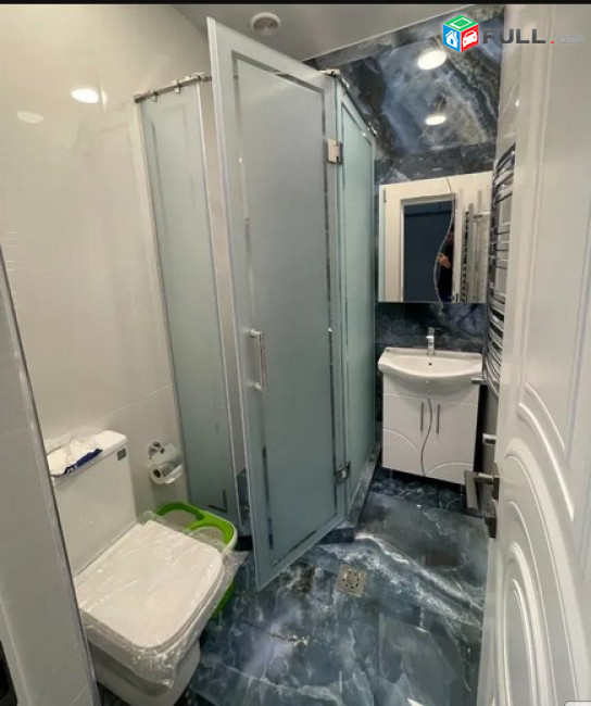 AK10131  Վարձով 3 սենյականոց բնակարան 3 սենյականոց բնակարան նորակառույց շենքում Փավստոս Բուզանդի փողոցում