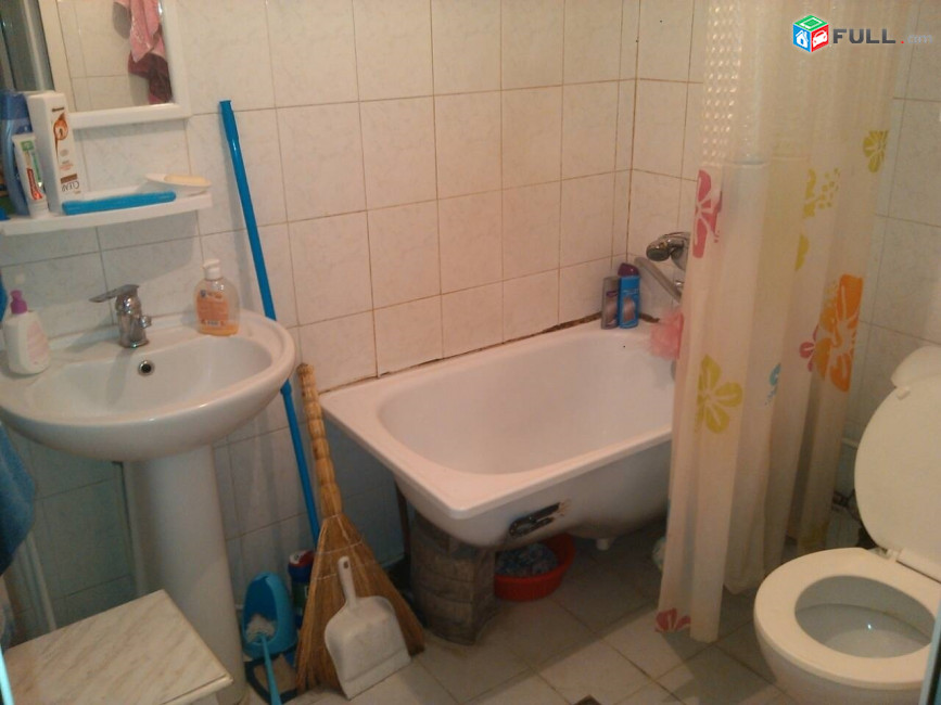 Vardzov bnakaran Komitasum 6170