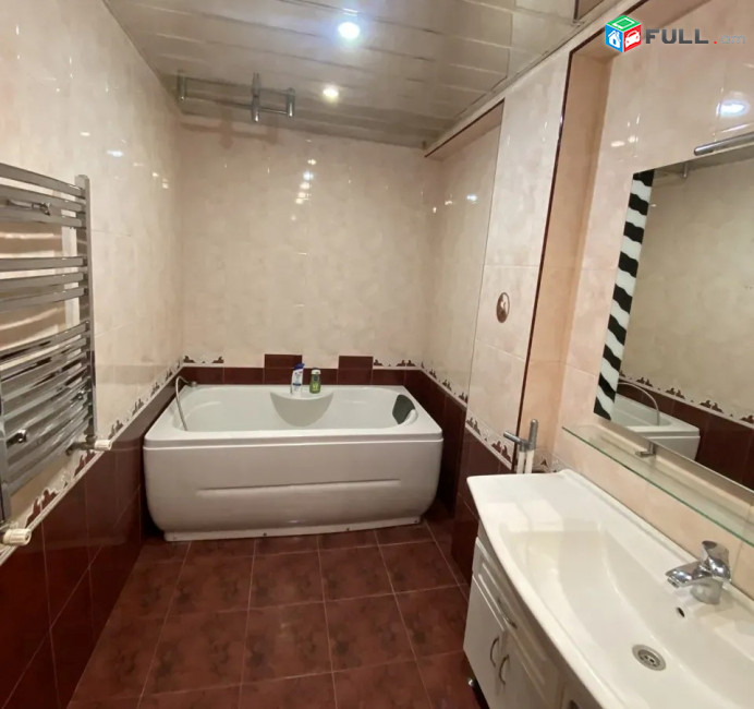 Կոդ MH175  Քաջազնունի փողոց  3 սեն. բնակարան / for rent Kajaznuni st