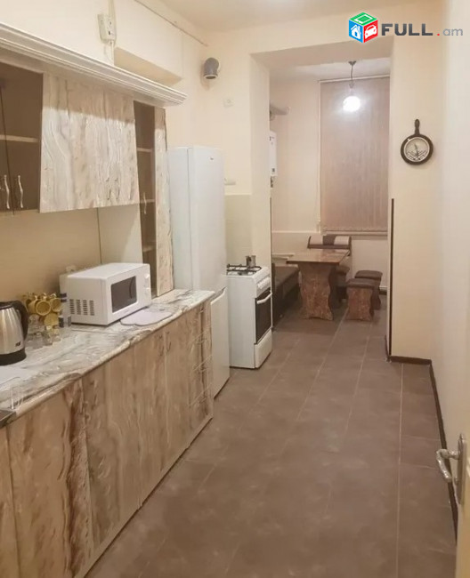 Կոդ MH245  Տիգրան Մեծ փողոց 3 սեն. բնակարան / for rent Tigran Mets st.