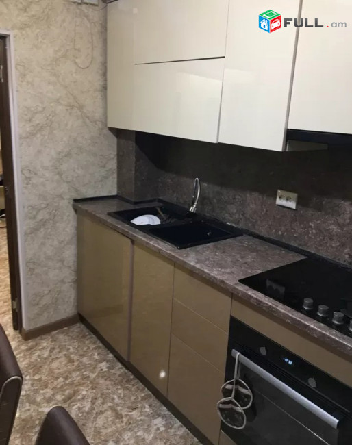 Կոդ MH347  Տիգրան Մեծ պողոտա  3 սեն. բնակարան / for rent Tigran Mec st