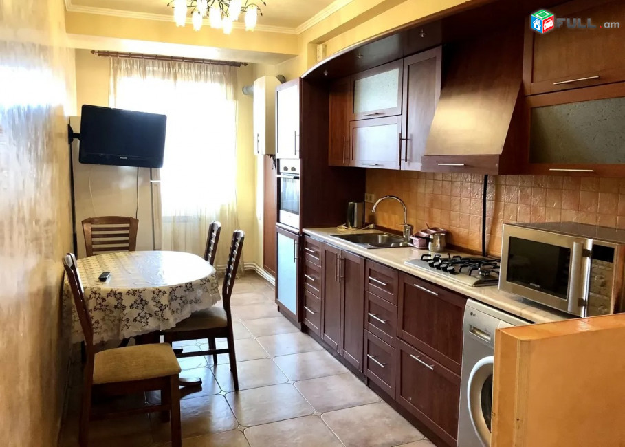 Կոդ 25420  Թումանյան փողոց 3 սեն. բնակարան / for rent Tumanyan st.