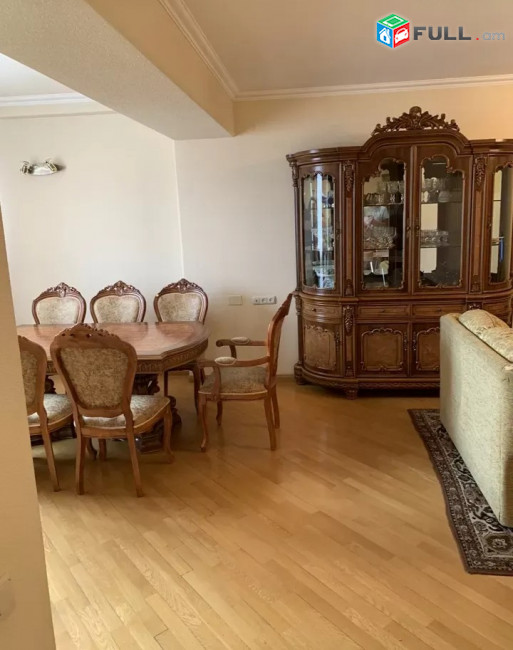 Կոդ LK278  Դեմիրճյան փողոց 3 սեն. բնակարան / for rent Demirchyan st