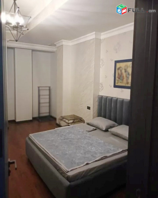 Կոդ 6800563  Արամի փողոց 3 սեն. բնակարան նորակառույց / for rent Arami st