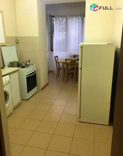 Կոդ MM0542  Սարյան փողոց 3 սեն. բնակարան / for rent Saryan st.