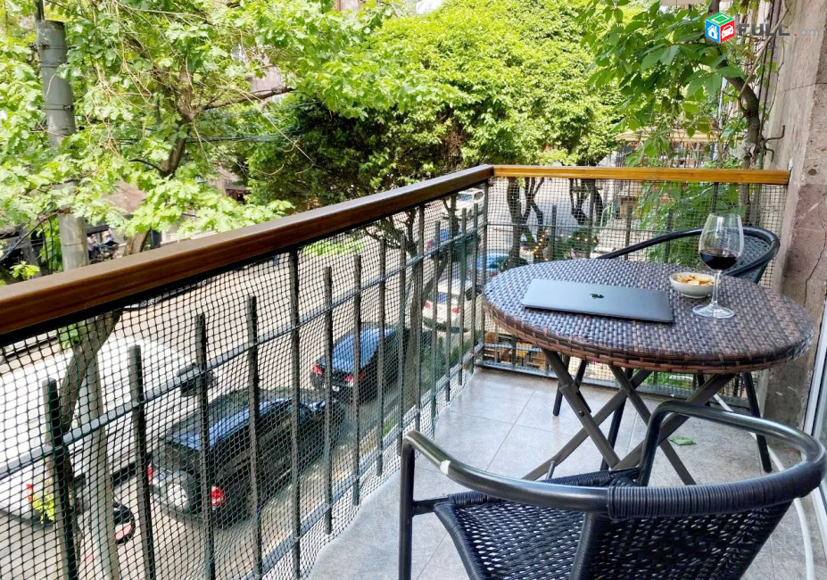 Կոդ 212137  Սարյան փողոց 2 սեն. բնակարան / for rent Saryan st.