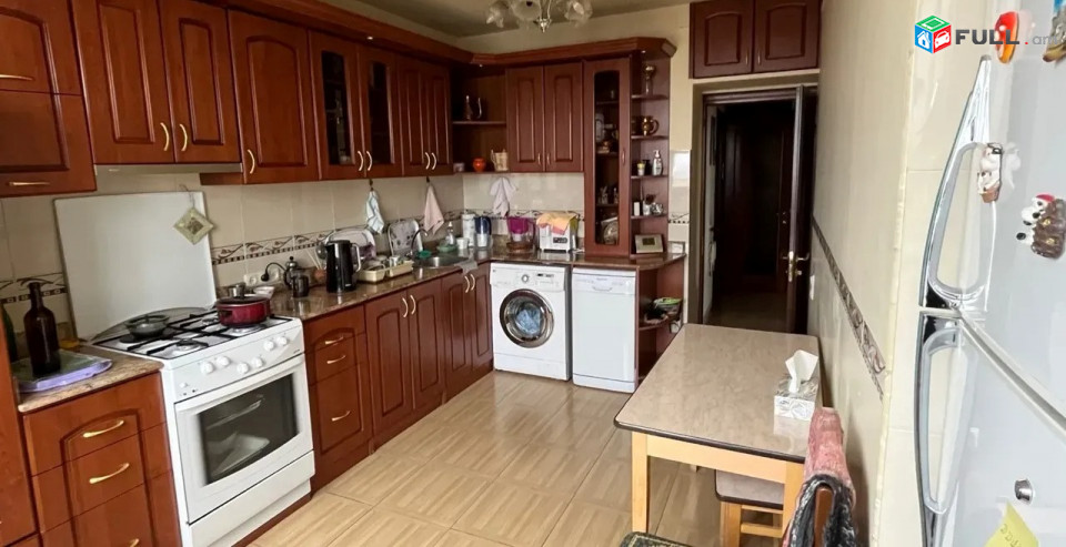 Կոդ 2121206  Գյուլբենկյան փողոց 4 սեն. բնակարան / for rent Gyulbenkyan st