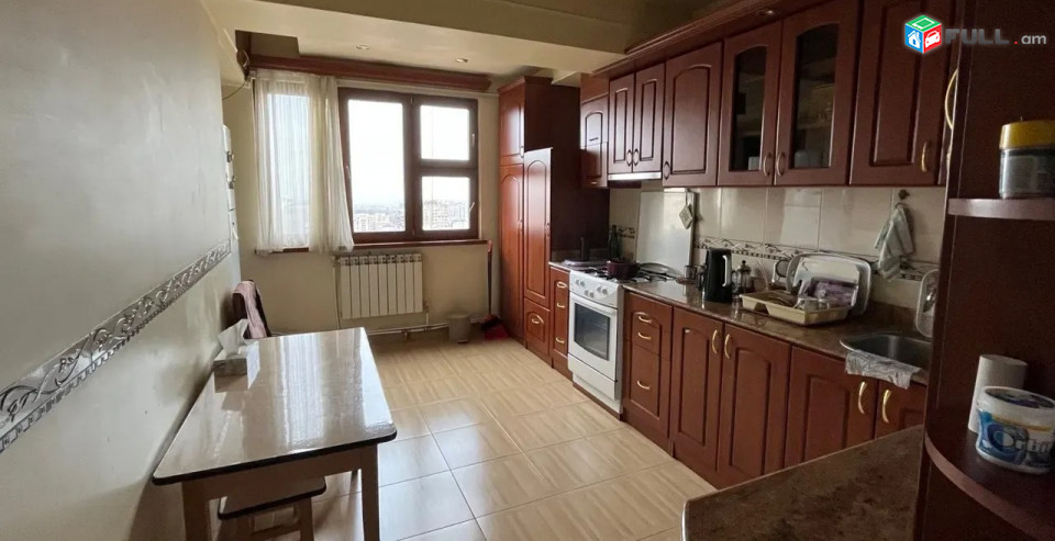 Կոդ 2121206  Գյուլբենկյան փողոց 4 սեն. բնակարան / for rent Gyulbenkyan st