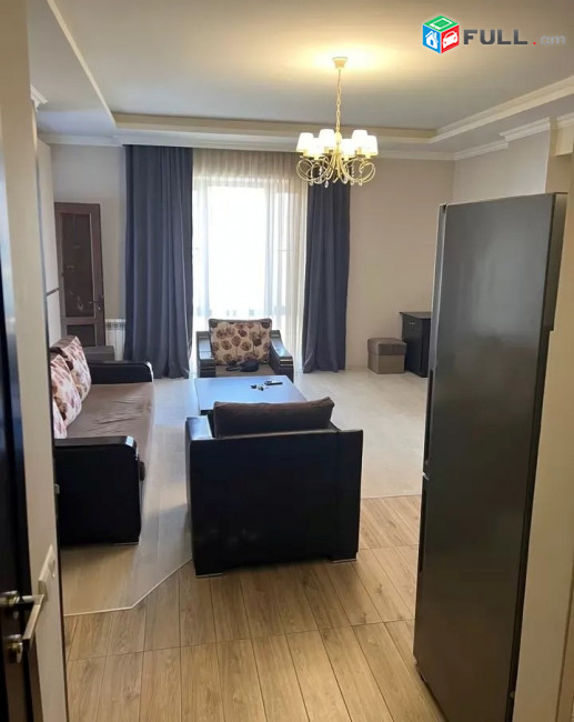 Կոդ FH42  Չարենց նորակառույց 3 սեն. բնակարան / for rent Charenc st